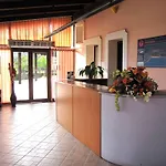 Tindari Club 度假村