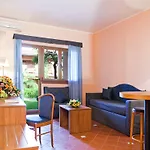 Tindari Club 4* 富尔纳里