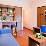 Tindari Club 度假村 富尔纳里