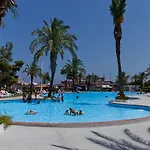 Tindari Club 4* 富尔纳里