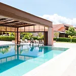 Tindari Club 度假村 4*