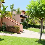 度假村 Tindari Club 富尔纳里
