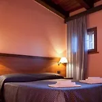 Tindari Club 度假村