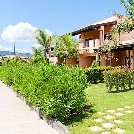 Tindari Club 4*