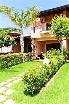 Tindari Club Resort 4*