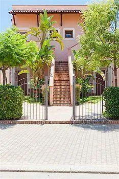 Tindari Club Resort 4*